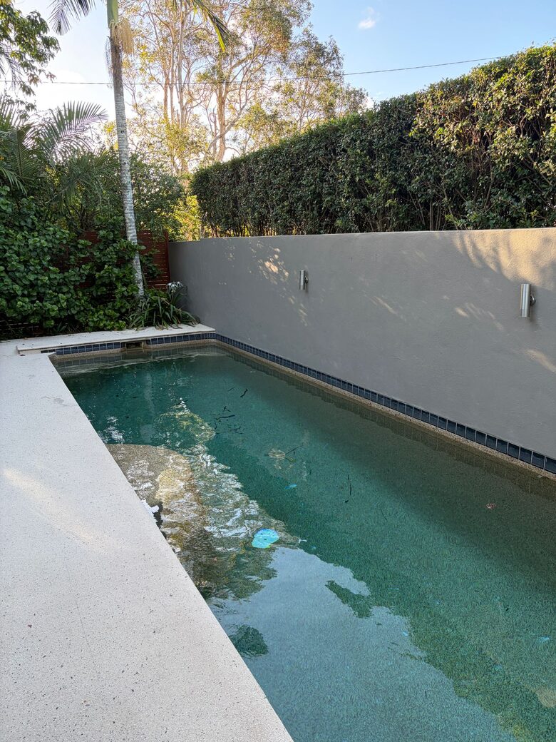 Private Courtyard and Lap Pool Retreat in Central Byron Bay - Byron Bay, Australia