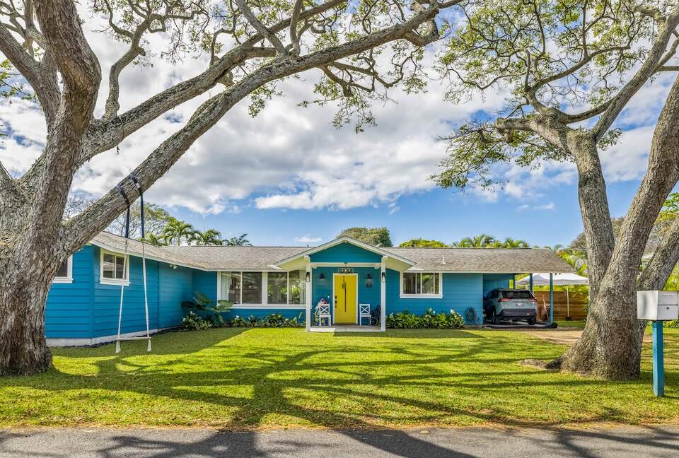 Kailua Beach Retreat Just Steps from the Sand - Kailua, Hawaii