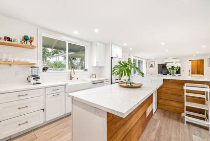 Kailua Beach Retreat Just Steps from the Sand - Kailua, Hawaii