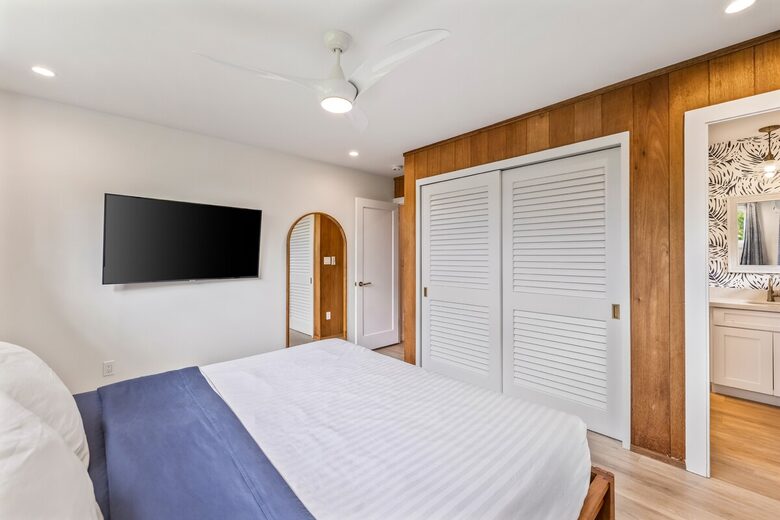 Kailua Beach Retreat Just Steps from the Sand - Kailua, Hawaii