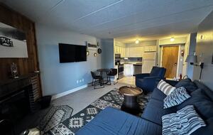 Cozy Ski-Inspired Escape at Mount Snow - West Dover, Vermont