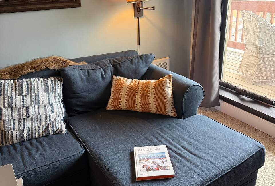 Cozy Ski-Inspired Escape at Mount Snow - West Dover, Vermont