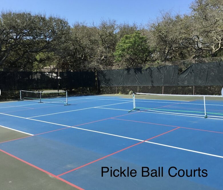 Relaxed Beach House in Sea Woods Community - New Smyrna Beach, Florida
