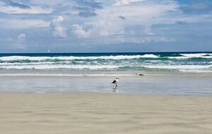 short stroll to beach!