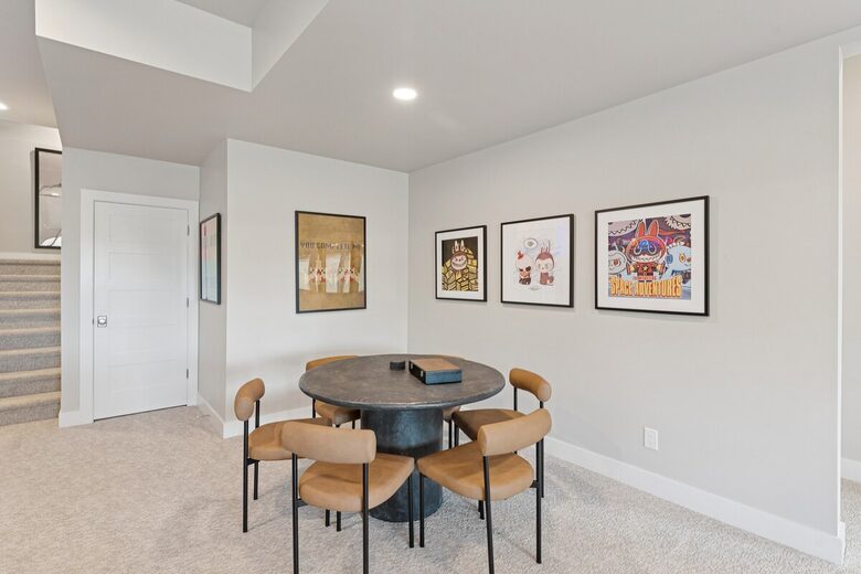 A Modern Mountain Retreat Near Deer Valley with Game Room & Hot Tub - Heber City, Utah