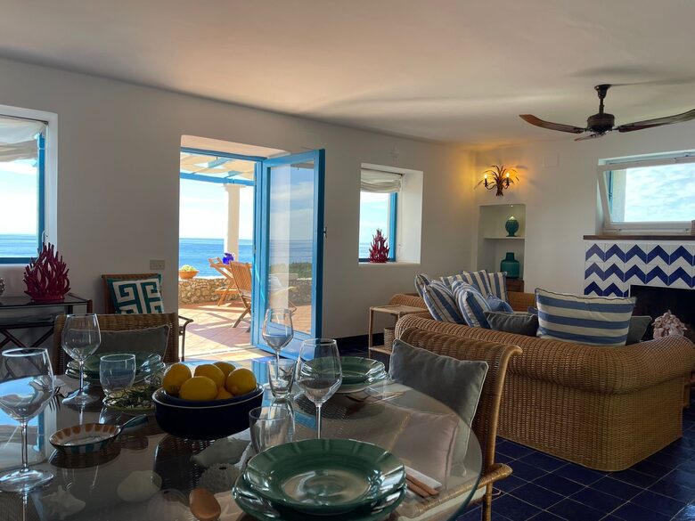 Coastal Elegance on the Circeo Coastline - San Felice Circeo, Italy