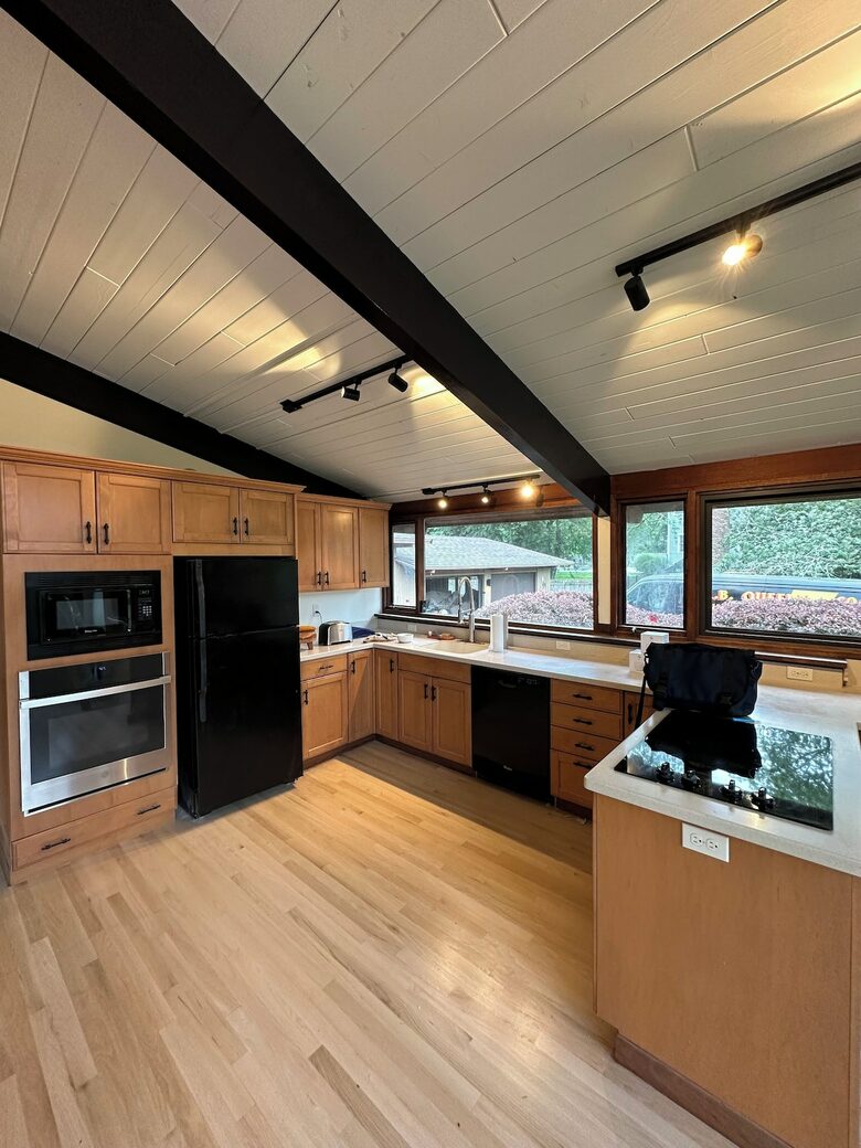 Rhode Island Vineyard-Adjacent Coastal Retreat - Portsmouth, Rhode Island