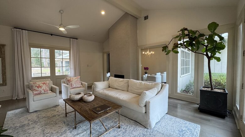 Covington River Escape - Covington, Louisiana