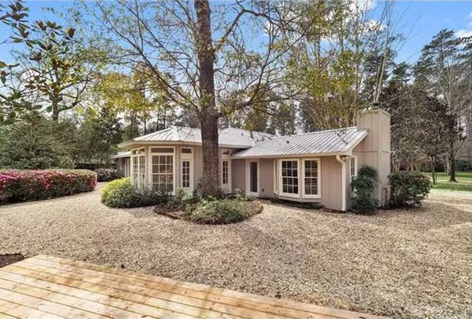 Covington River Escape - Covington, Louisiana