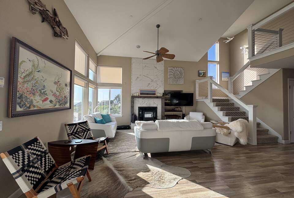 Living room with vaulted ceiling