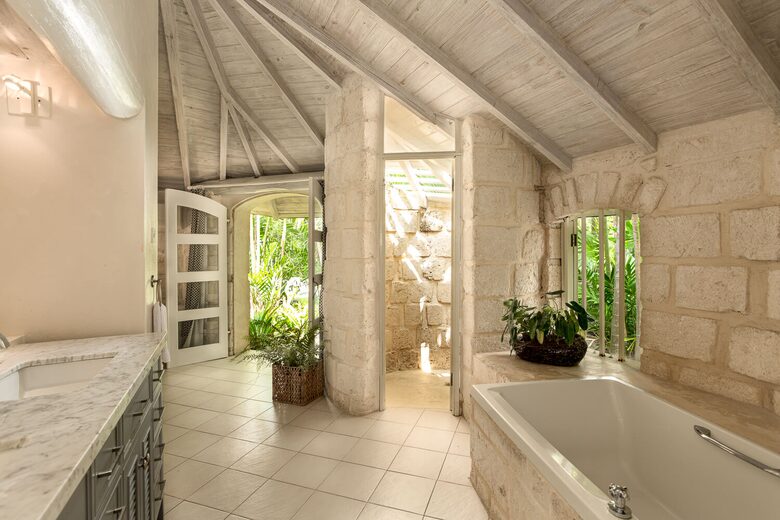 Bon Vivant Villa - St. James, Barbados