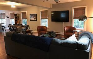 Charming Middlebury Retreat in the Heart of Town - Middlebury, Vermont