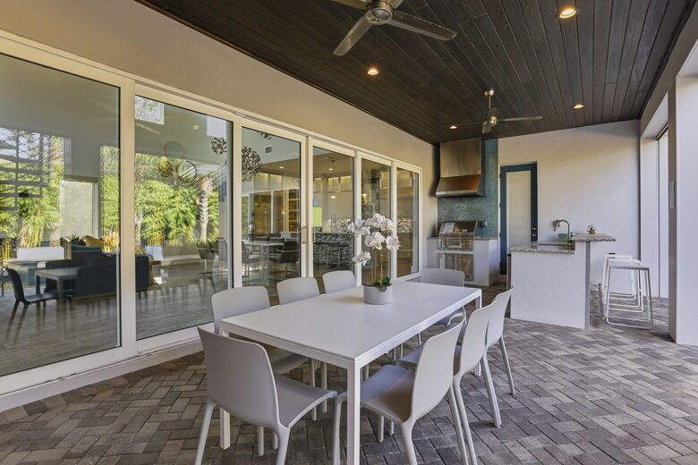 Winter Park Oasis with Pool, Spa & Game Room - Winter Park, Florida