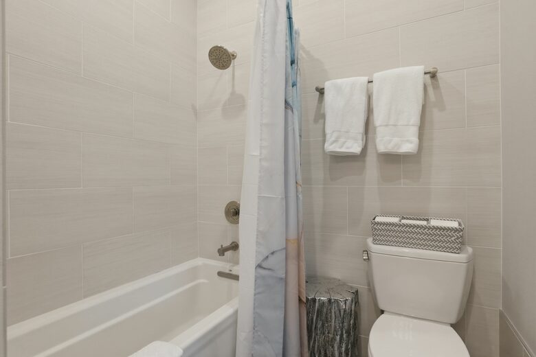 Winter Park Oasis with Pool, Spa & Game Room - Winter Park, Florida