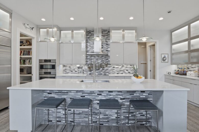 Winter Park Oasis with Pool, Spa & Game Room - Winter Park, Florida