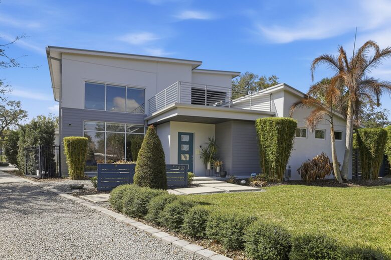 Winter Park Oasis with Pool, Spa & Game Room - Winter Park, Florida