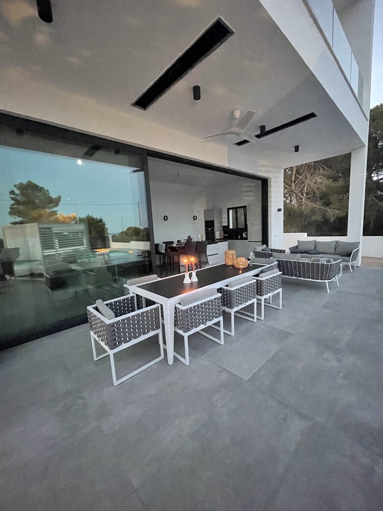 Mallorca Elegance Above the Sea - Llucmajor, Spain