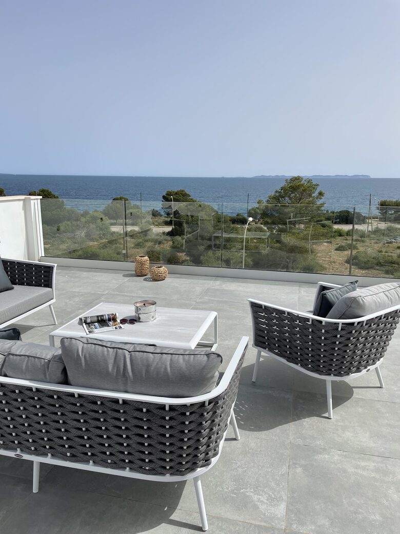 Mallorca Elegance Above the Sea - Llucmajor, Spain