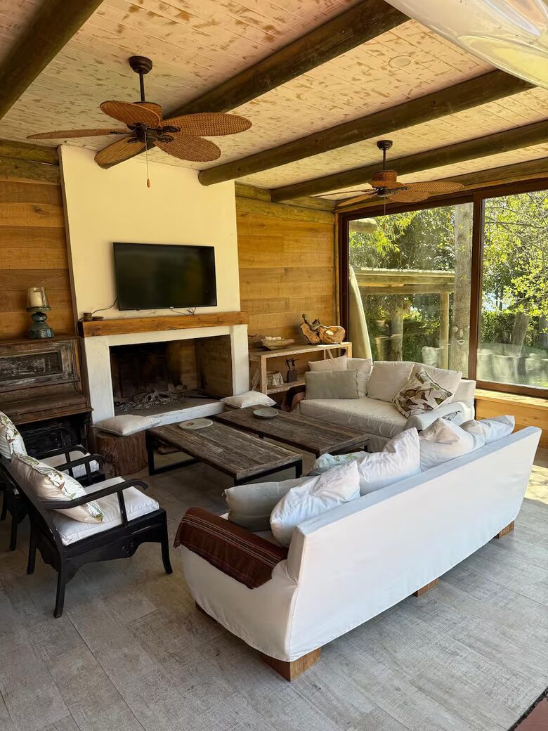 Lakefront House on Lake Rapel - Las Cabras, Chile