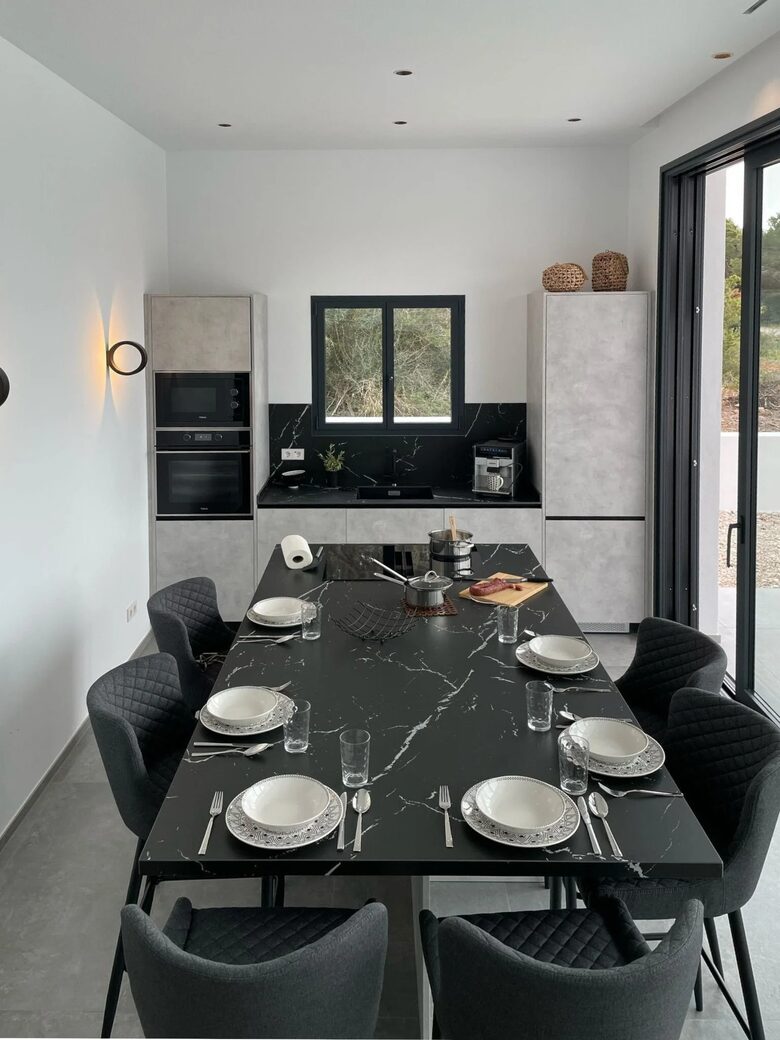 Mallorca Elegance Above the Sea - Llucmajor, Spain