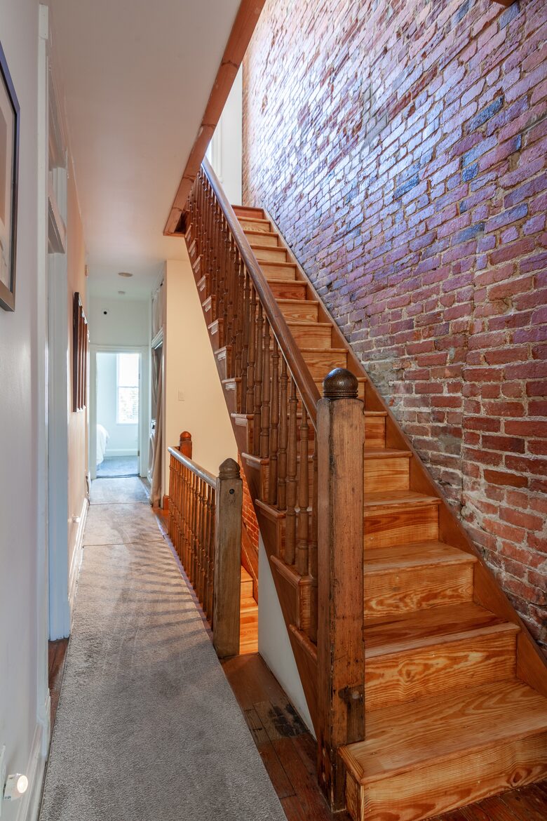 Historic DC Victorian Steps from Convention Center - Washington, Washington DC