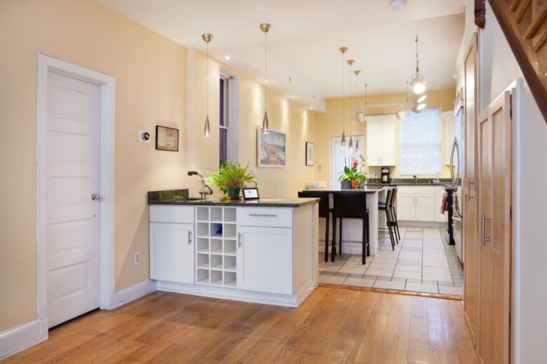 Historic DC Victorian Steps from Convention Center - Washington, Washington DC