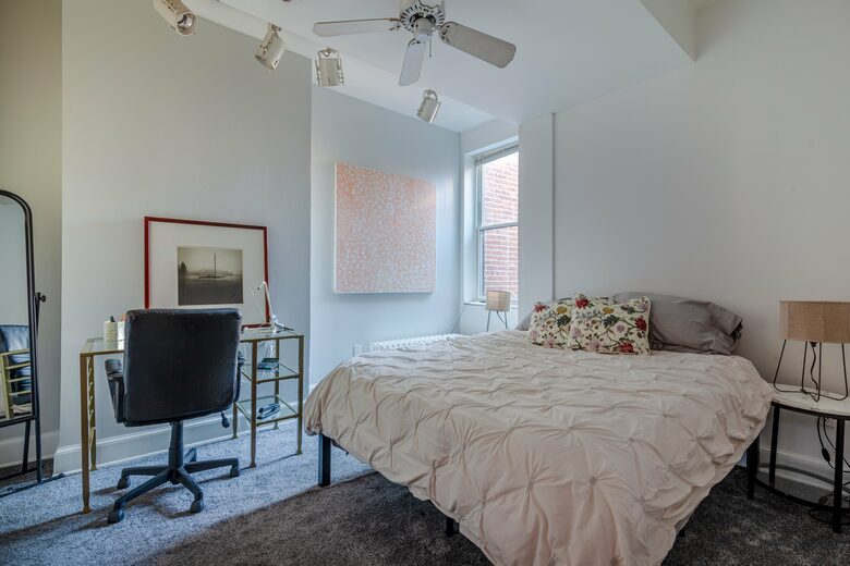 Historic DC Victorian Steps from Convention Center - Washington, Washington DC