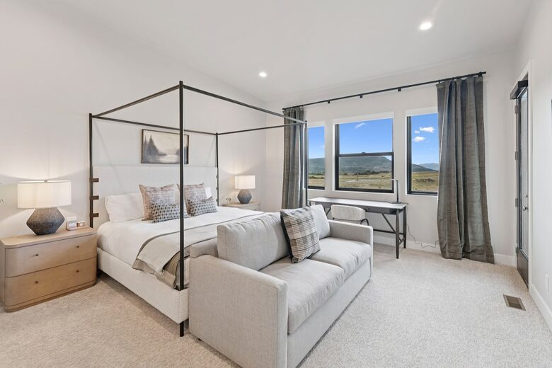 A Modern Mountain Retreat Near Deer Valley with Game Room & Hot Tub - Heber City, Utah