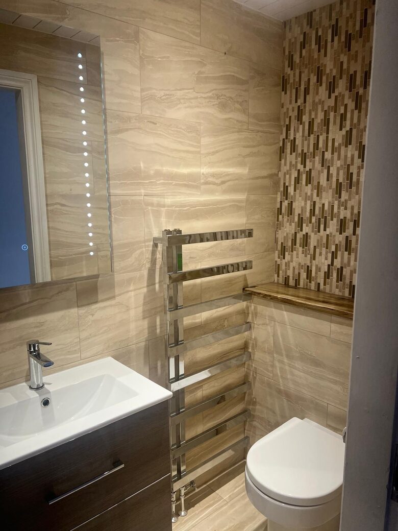 A Modern Sanctuary Above the Anglesey Coast - Llanddona, Isle of Anglesey, United Kingdom