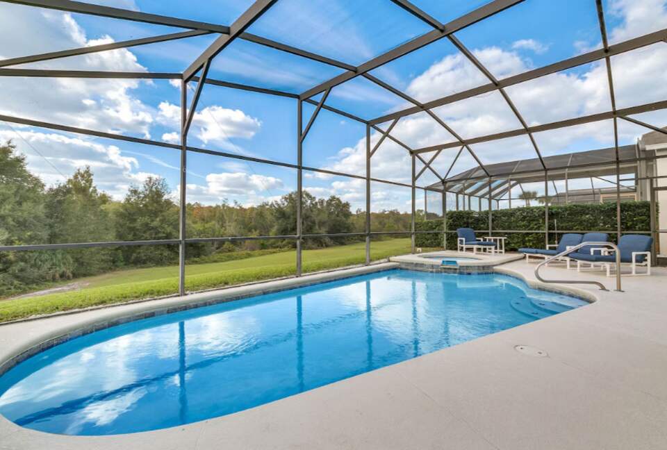 Private Pool Living Near Disney in Windsor Palms - Kissimmee, Florida