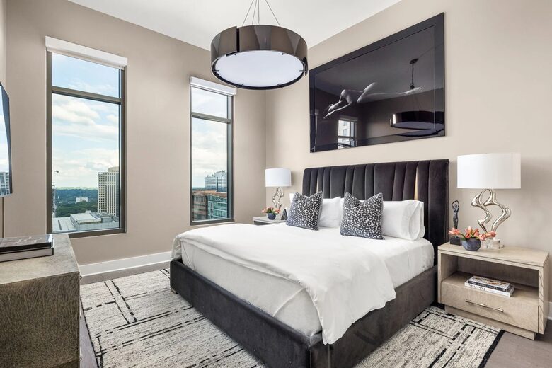 Midtown Atlanta Penthouse with Skyline Views & Luxury Amenities - Atlanta, Georgia