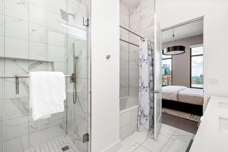 Midtown Atlanta Penthouse with Skyline Views & Luxury Amenities - Atlanta, Georgia