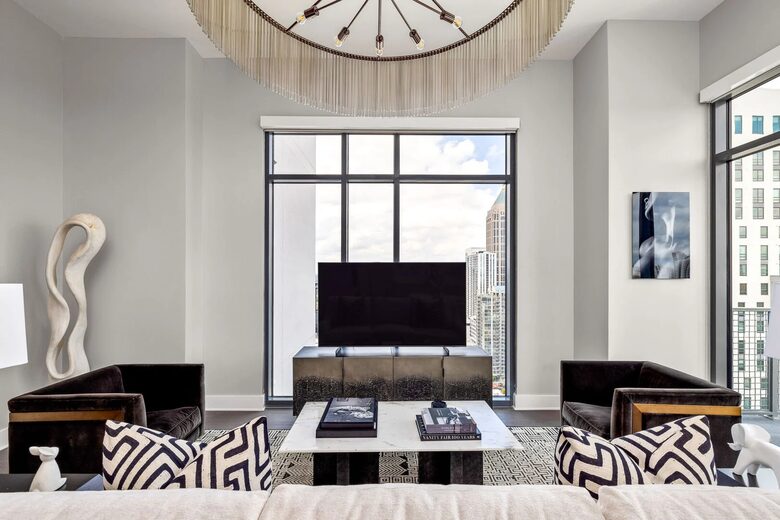Midtown Atlanta Penthouse with Skyline Views & Luxury Amenities - Atlanta, Georgia