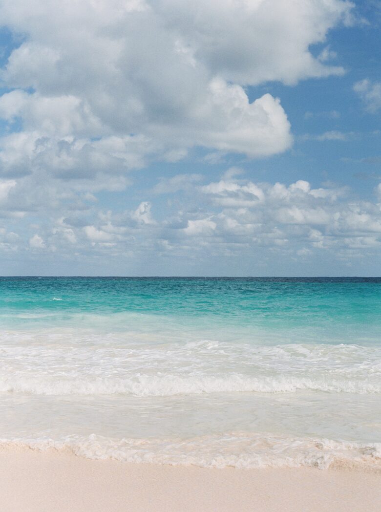 Design-Forward Oceanfront Hideaway in Eleuthera - Rainbow, Bahamas