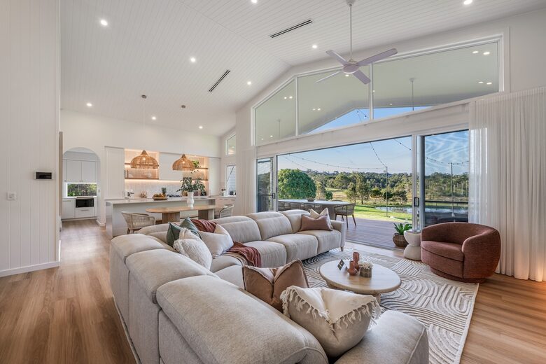 Private Acreage Retreat | Sunset Views, Pool & Fire Pit - Bli Bli, Australia