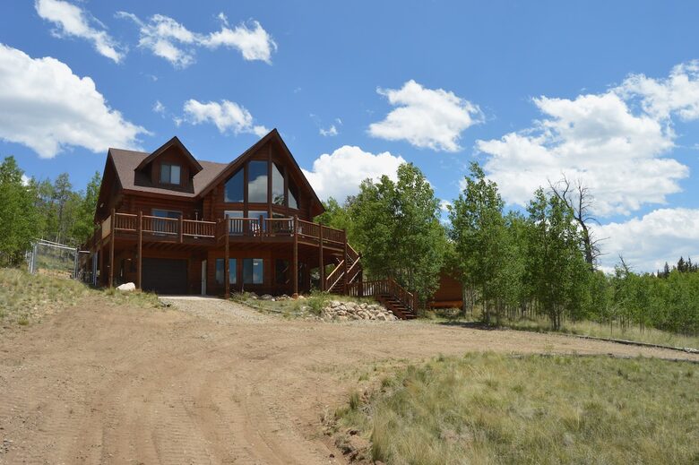 Cozy Colorado Log Cabin Near Breckenridge - Jefferson, Colorado