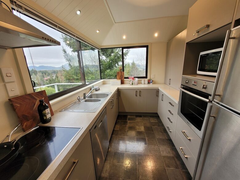 Elevated Alpine Living Above Hanmer Springs - Hanmer Springs, New Zealand