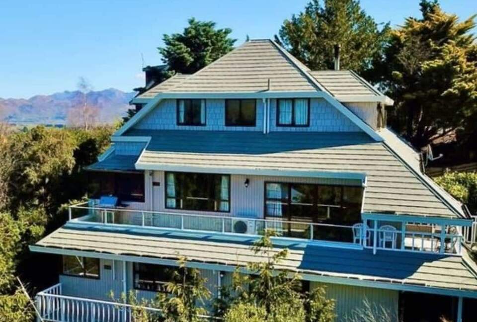 Elevated Alpine Living Above Hanmer Springs - Hanmer Springs, New Zealand