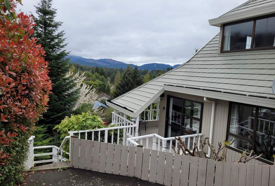 Elevated Alpine Living Above Hanmer Springs - Hanmer Springs, New Zealand