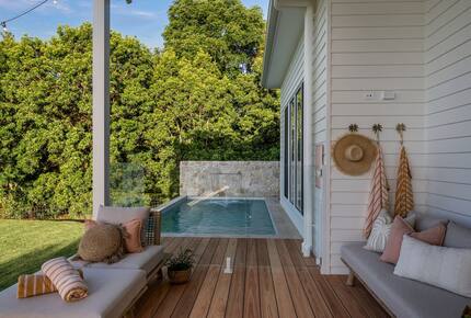 Private Acreage Retreat | Sunset Views, Pool & Fire Pit - Bli Bli, Australia