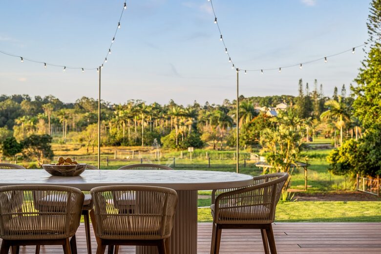 Private Acreage Retreat | Sunset Views, Pool & Fire Pit - Bli Bli, Australia