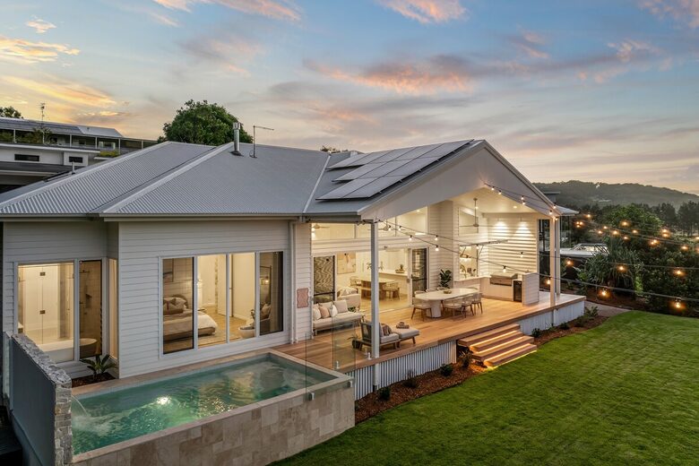 Private Acreage Retreat | Sunset Views, Pool & Fire Pit - Bli Bli, Australia