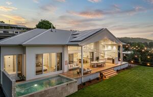 Private Acreage Retreat | Sunset Views, Pool & Fire Pit - Bli Bli, Australia