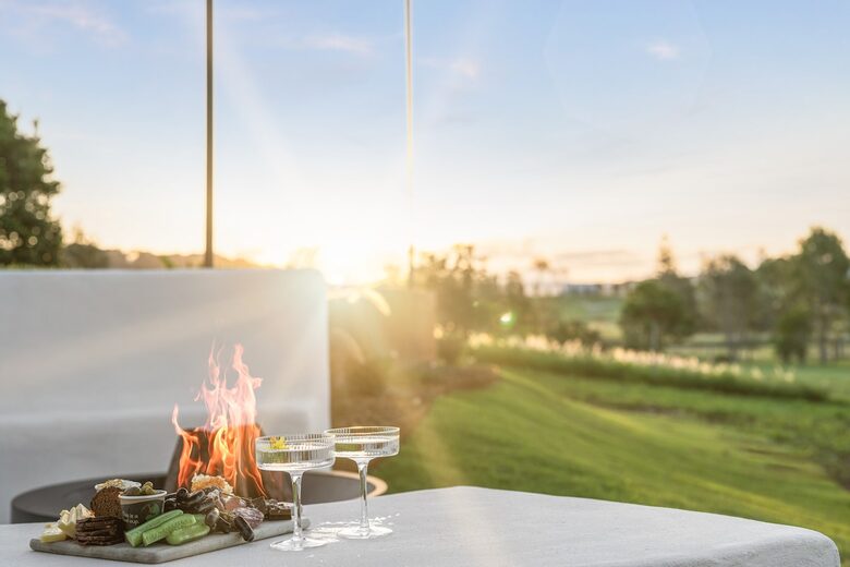 Private Acreage Retreat | Sunset Views, Pool & Fire Pit - Bli Bli, Australia