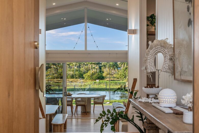 Private Acreage Retreat | Sunset Views, Pool & Fire Pit - Bli Bli, Australia