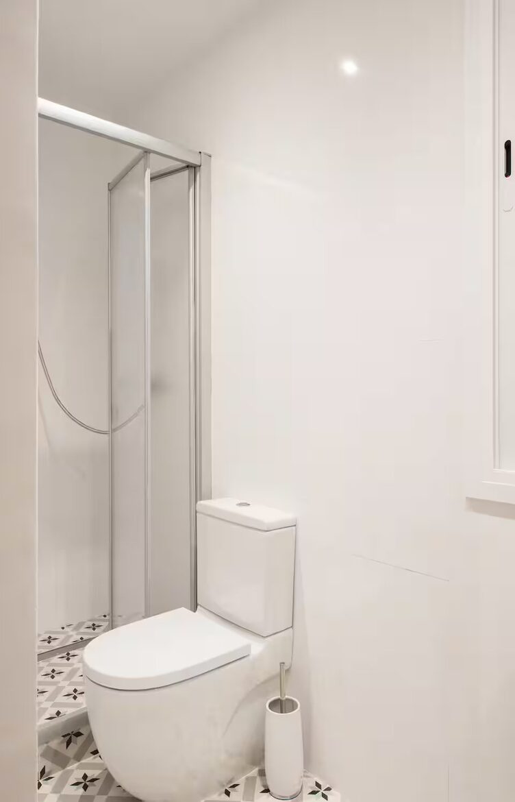 Modern apartment in Poble Sec - Barcelona, Spain