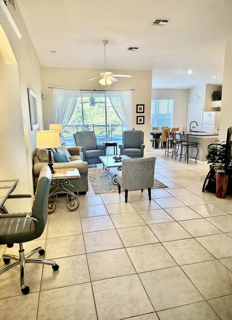 Private Pool Living Near Disney in Windsor Palms - Kissimmee, Florida