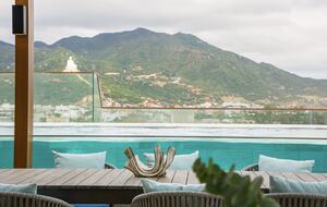 A Penthouse at The Ocean Resort, Quy Nhon - Nhon Ly, Vietnam