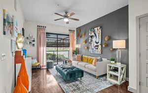 Contemporary City Retreat in Houston - Houston, Texas