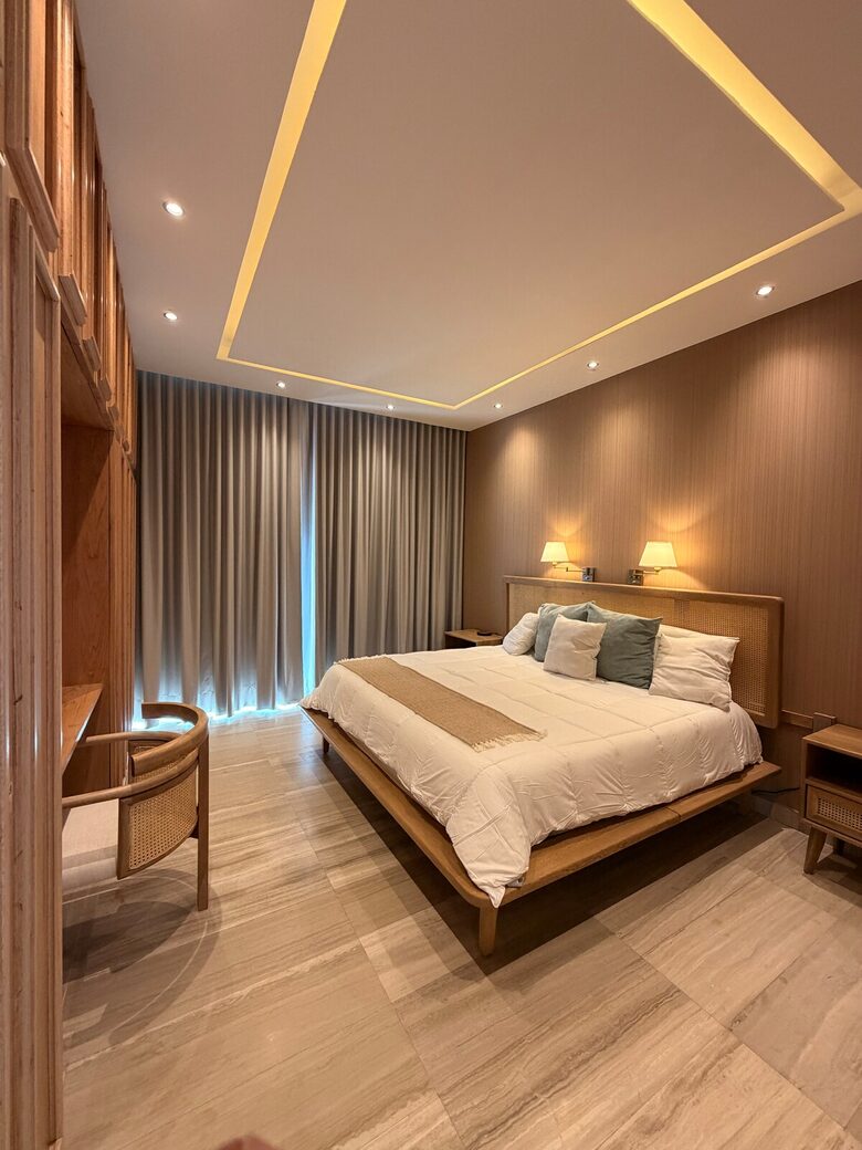 Oceanfront Stillness Above Acapulco Bay - Acapulco, Mexico